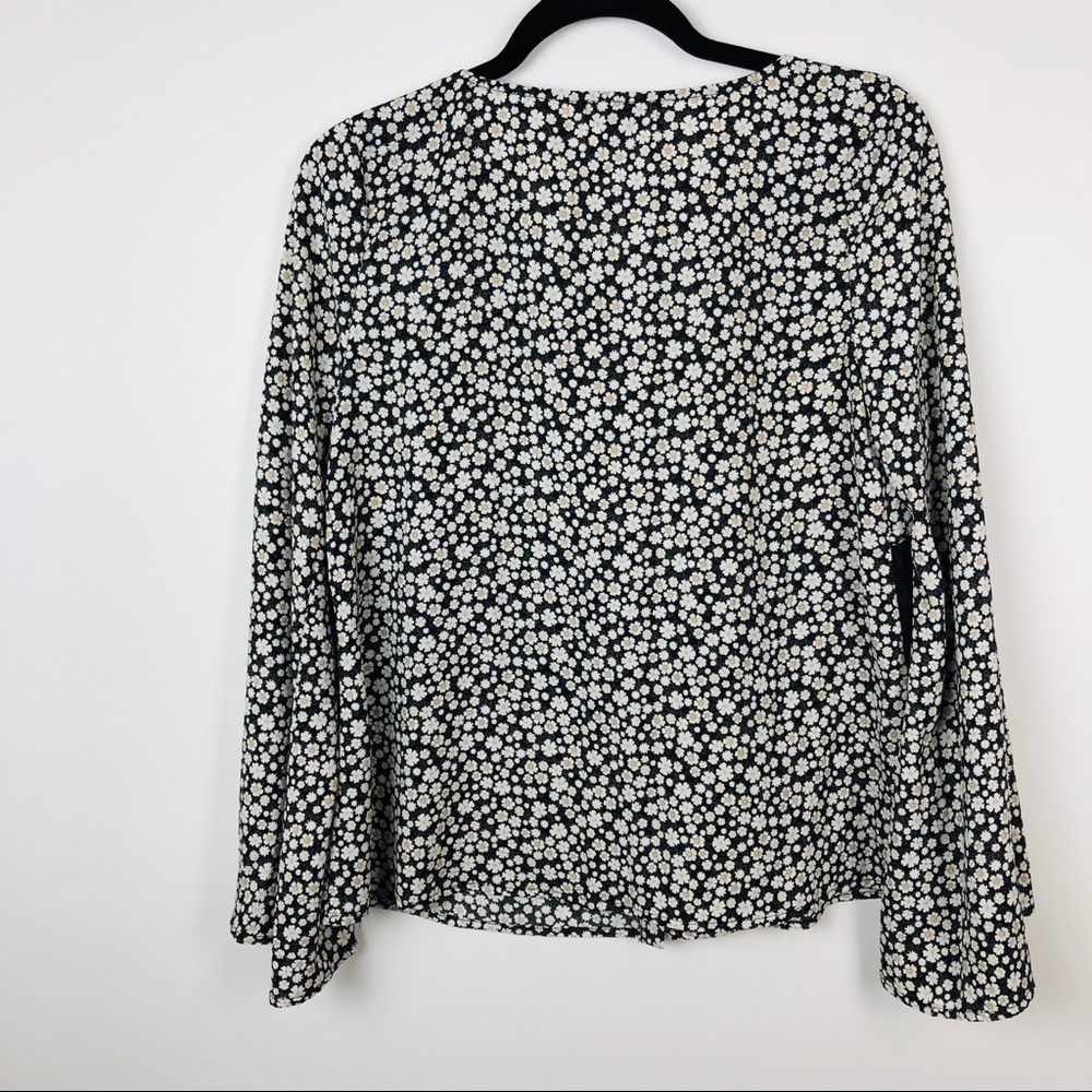 Sold!!! Soieblu Bell Sleeve Blouse - Picture 6 of 7